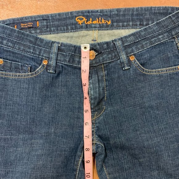 Fidelity Flare Jeans, Women's size 28 - Picture 4 of 11
